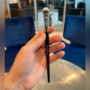 SEPHORA COLLECTION Pro 52 Stippling Concealer brush